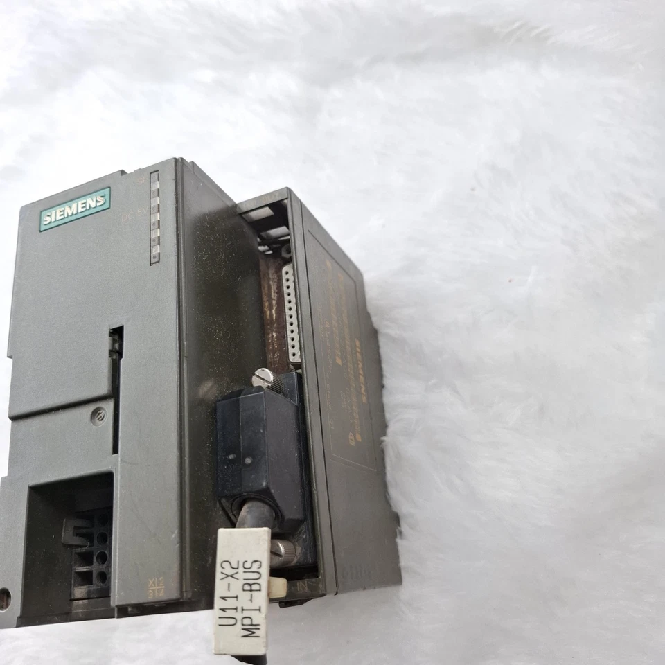 SIEMENS SIMATIC S7 6ES7 361-3CA00-0AA0 SF RED LIGHT ERROR-FOR PARTS/REPAIR